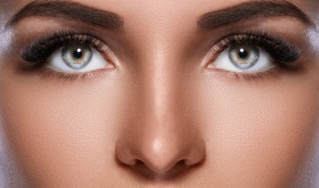 Le maquillage permanent des yeux